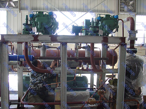 选用耐腐蚀的工业冷水机组提高使用寿命